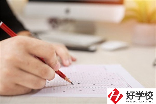 湖南中職學(xué)校有學(xué)業(yè)水平考試嗎？考試內(nèi)容和對(duì)象是什么？