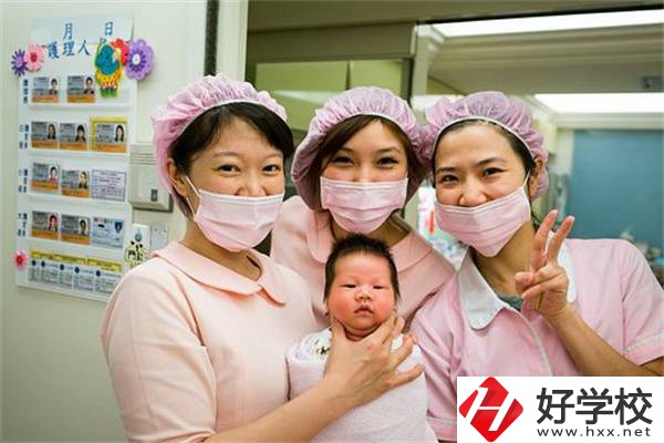 湖南衛(wèi)校最熱門的專業(yè)是哪個？優(yōu)缺點(diǎn)是什么？