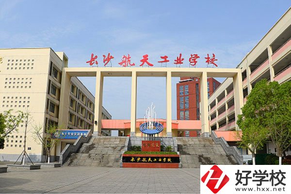 中職學數(shù)控技術(shù)，可以去哪些湖南學校?