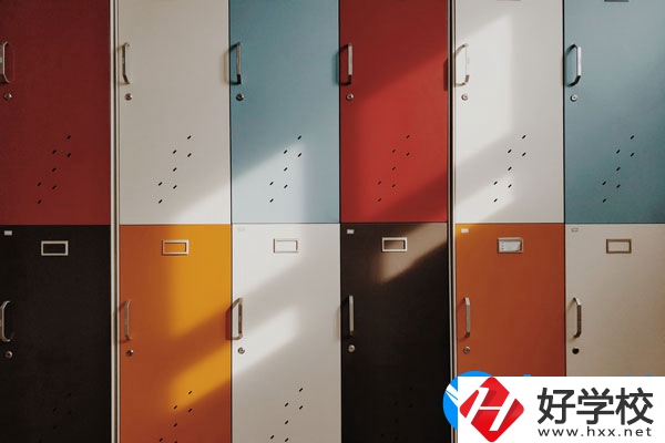 株洲最好的職業(yè)學校是哪個？宿舍怎么樣？