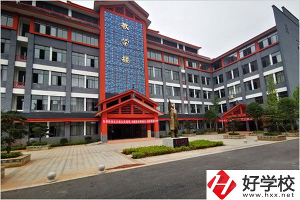懷化精武體育藝術(shù)職校有哪些專業(yè)？就業(yè)方向怎么樣？