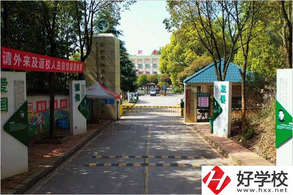 長沙湘華職業(yè)中專的數(shù)字媒體技術(shù)應用專業(yè)怎么樣？