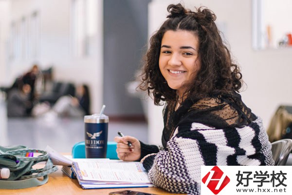 永州育才科技職業(yè)學校好不好？教學特色是什么？