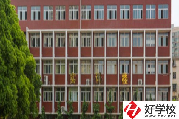 湖南工業(yè)貿(mào)易學(xué)校的移動(dòng)商務(wù)專(zhuān)業(yè)怎么樣？