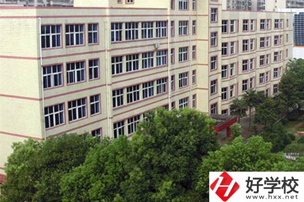 初中畢業(yè)讀中專，郴州工業(yè)交通學(xué)校好不好？